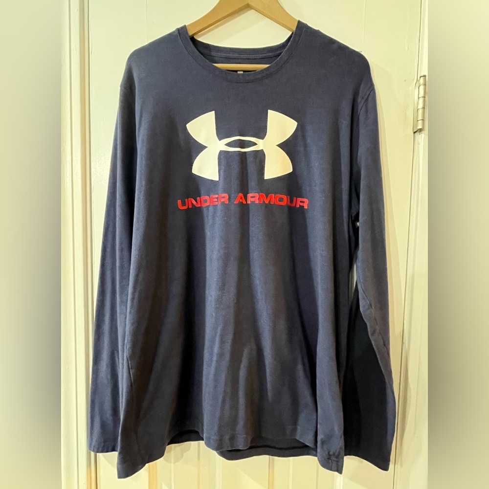 Under Armour long sleeve tee